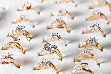 SELL JEWELERY
