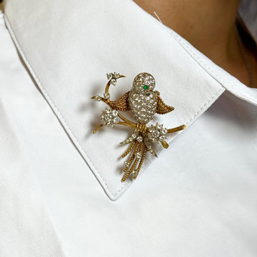 MCTEIGUE & CO Vintage Diamond Flower Bird Brooch 18K Yellow Gold Platinum