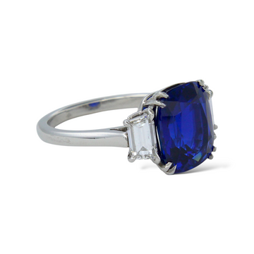 Royal Blue 5.12 CT Natural Sapphire Burma No Heat GIA Certified Diamond Ring