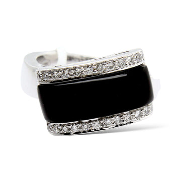 Estate 18K White Gold Black Stone and Natural White Diamond 0.20 CT Vintage Ring