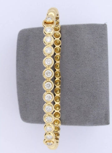 18k Yellow Gold Diamond 1.06ct Elegant Ladies Bracelet size 6.75 16.5 grams