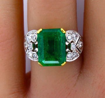 JB STAR 3.60 ct Colombian Green Emerald and Diamond Platinum Ring 1930s AGL Cert