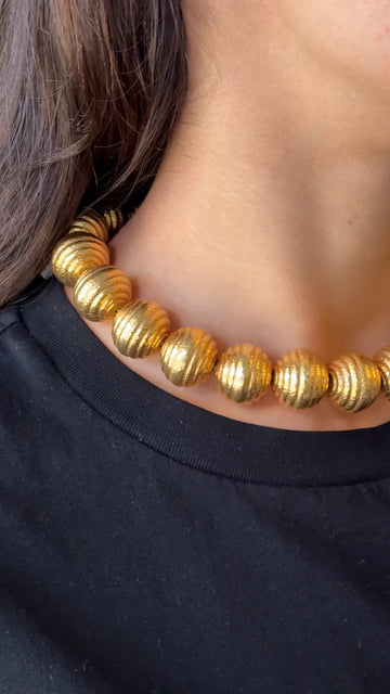 LALAoUNIS Ribbed Gold Ball Bead Necklace Statement Necklace 18K Yellow Gold