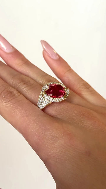 Natural Red Spinel 8 CT 18K Yellow Gold With Diamonds Ring GIA Certified