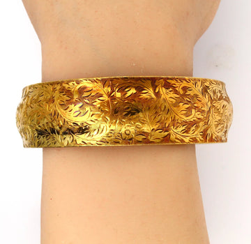 Antique Victorian Era 14K Yellow Gold Floral Etched Large Cuff Bangle