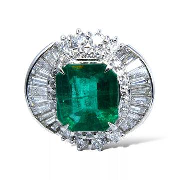 Estate Platinum 3.83 ct Natural Colombian Green Emerald Diamond 2.02 ct Ring