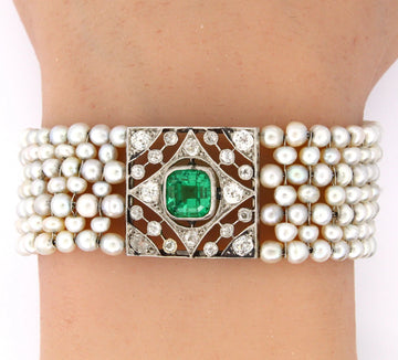 Art Deco 1930s Platinum Antique 2.00 CT Green Emerald Diamond and Pearl Bracelet