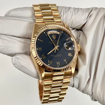 Rolex Day-Date 36 mm President Blue Dial 18k Yellow Gold 18238 Roman Numerals Fluted Bezel Watch