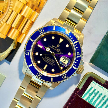 Rolex Submariner Date 40mm BOX PAPERS Blue/Purple Dial 18K Yellow Gold Year 1991