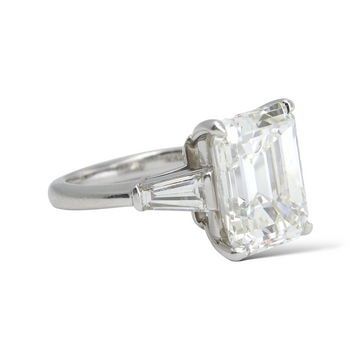 TIFFANY AND CO Diamond Engagement Ring 6.05 CT Emerald Cut Platinum Certified H VS2 Three Stone Ring