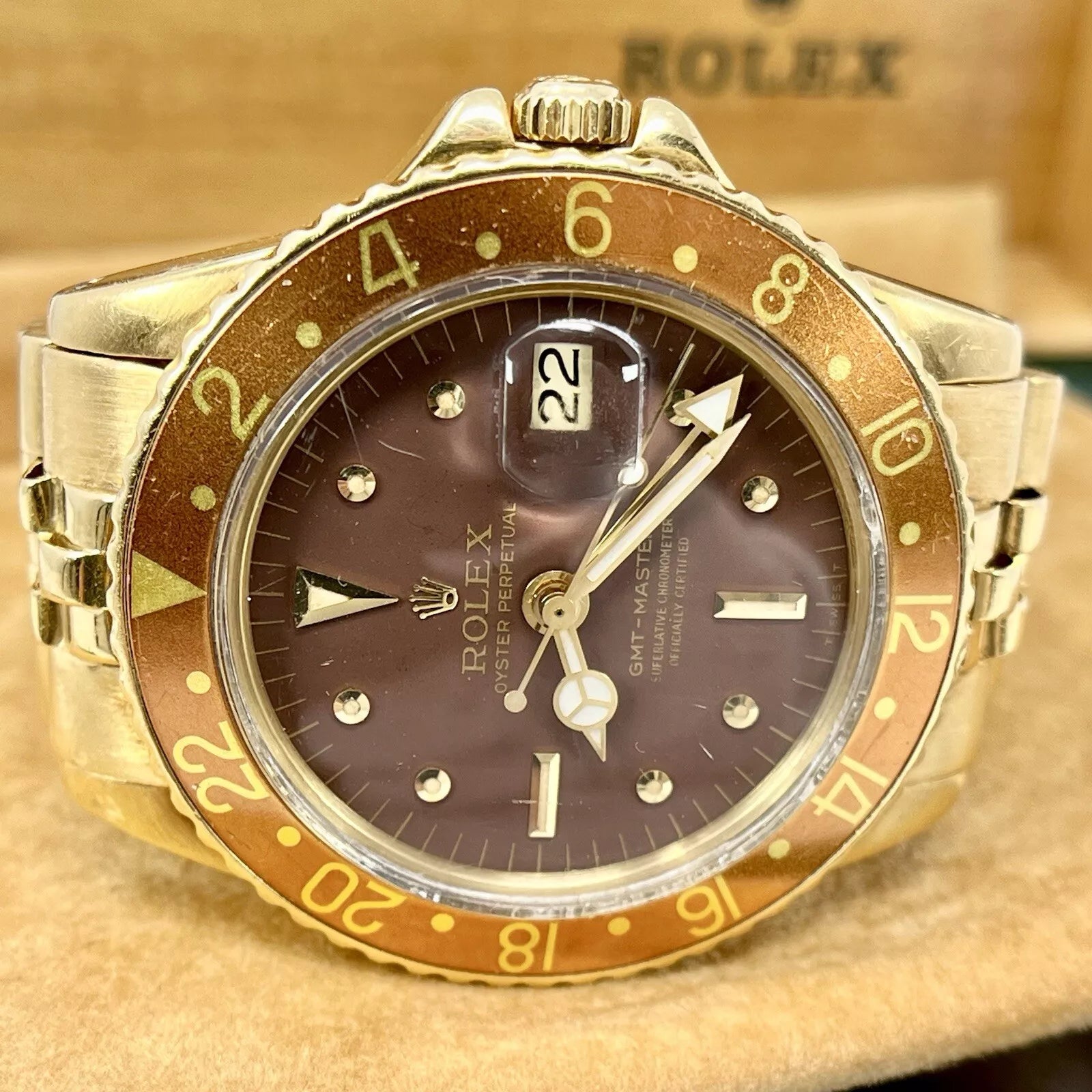 Rolex GMT Master 40 Brown Nipple 18k Yellow Gold Jubilee Root Beer Vin Rolex GMT Master 40 Brown Nipple 18k Yellow Gold Jubilee Root Beer Vin