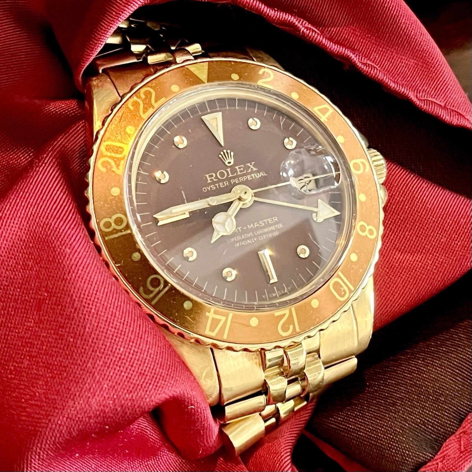 Rolex GMT Master 40 Brown Nipple 18k Yellow Gold Jubilee Root Beer Vin Rolex GMT Master 40 Brown Nipple 18k Yellow Gold Jubilee Root Beer Vin