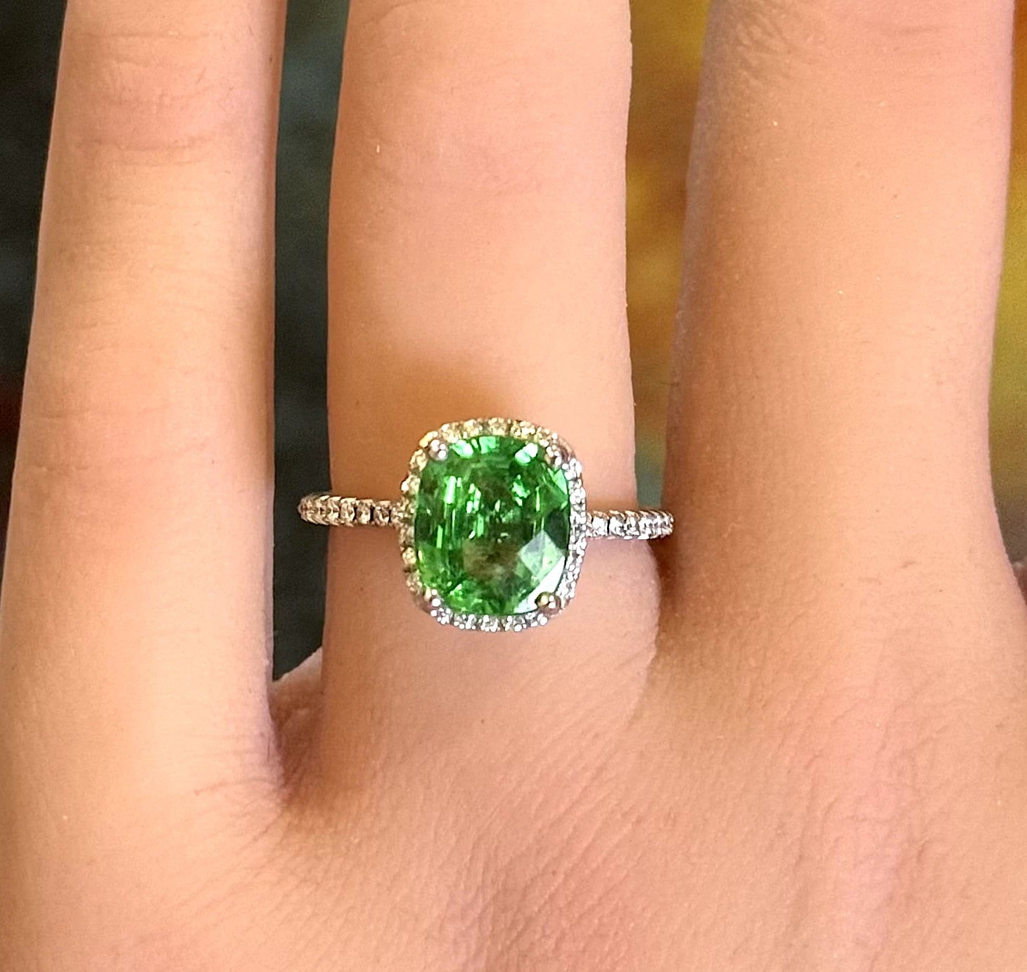 GIA 3.25CT Green Tsavorite LARGE 18K White Gold 0.40CT Diamond Ring Halo 