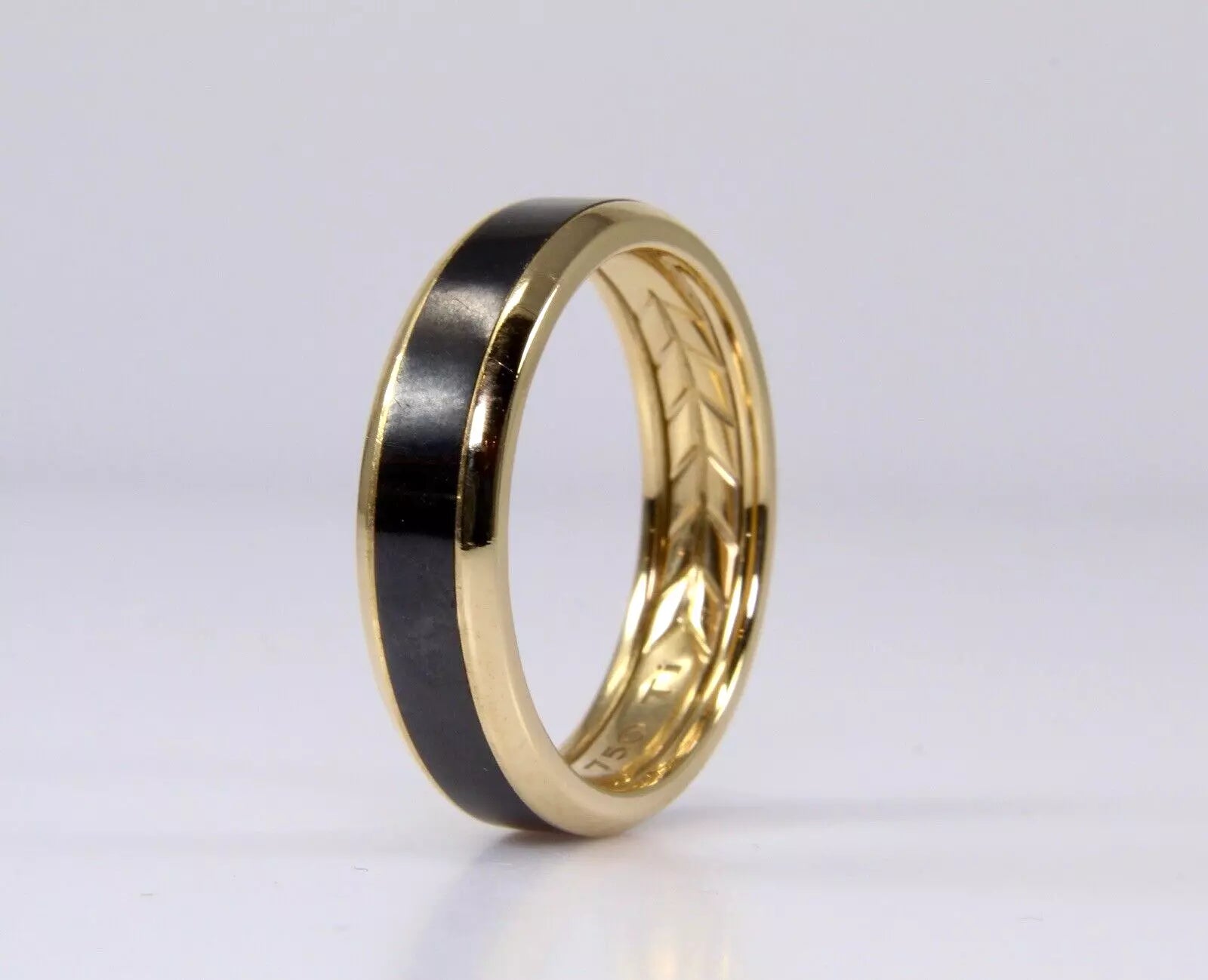 David Yurman 18k Yellow Gold Black Titanium Beveled Men’s Ring Band Size 11 