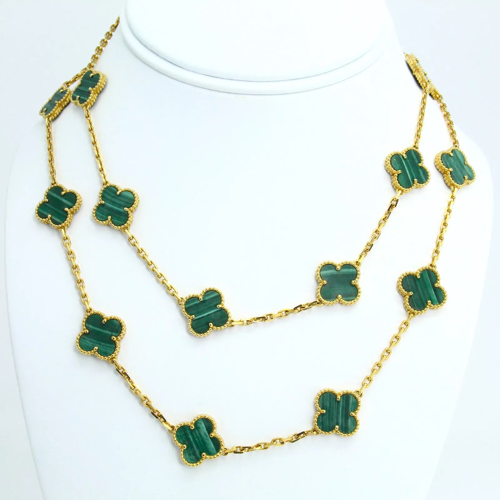 VAN CLEEF & ARPELS Vintage Alhambra Necklace 20 Motifs Malachite Box Paper 