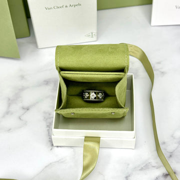 Van Cleef & Arpels Perlée Clovers Ring Medium Model 18K White Gold